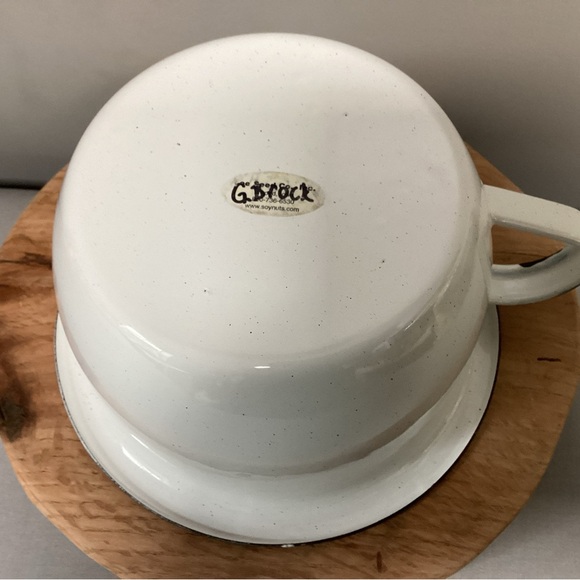 ⚫️ Huge - Enamelware Lighthouse Themed - Home / Bathroom Decor Piece - Like New - Picture 7 of 13